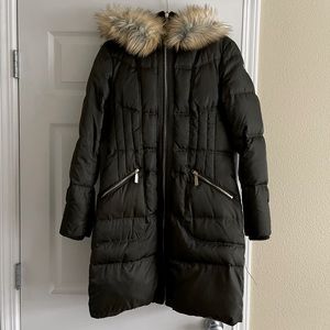 Vince Camuto Olive Green Puffer Coat (size S)